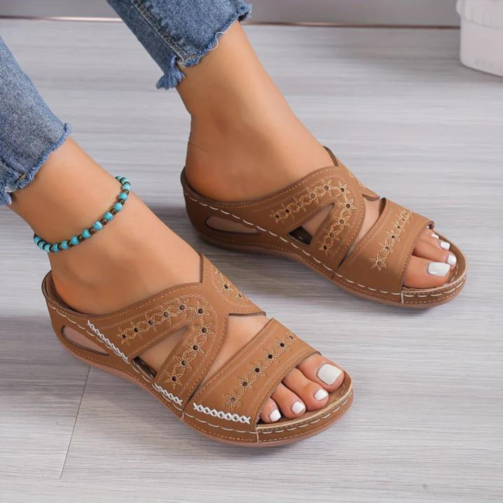 Charlotte | Women&