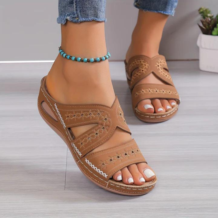 Charlotte | Women&