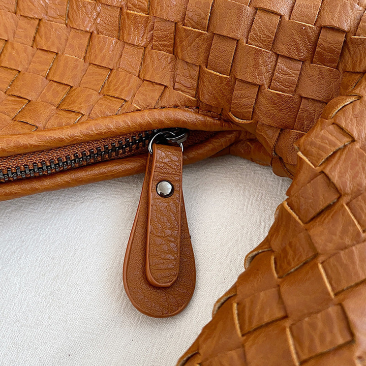 Lena | Women&