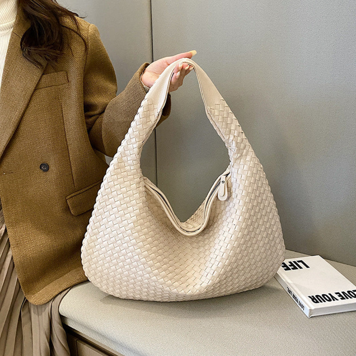 Lena | Women&